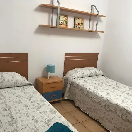 Andres First House Dom wakacyjny